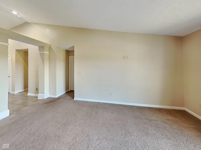 $1,695 | 1559 Whisler Drive, Greenfield, IN 46140