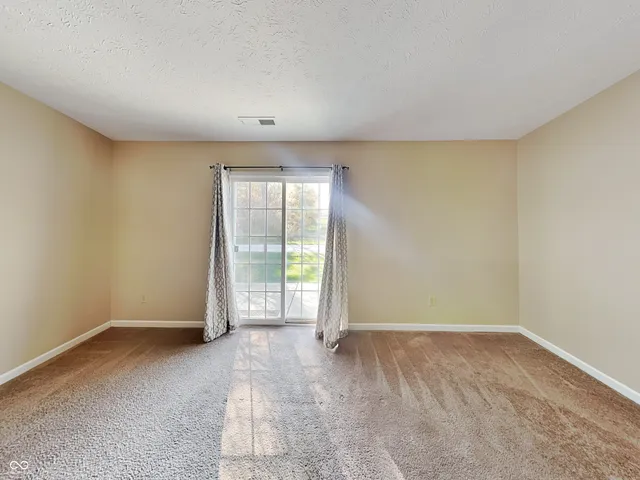 $1,695 | 1559 Whisler Drive, Greenfield, IN 46140