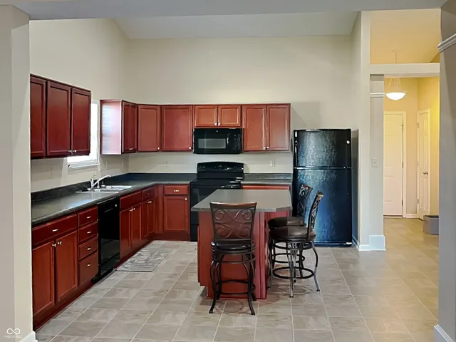 $1,695 | 1559 Whisler Drive, Greenfield, IN 46140