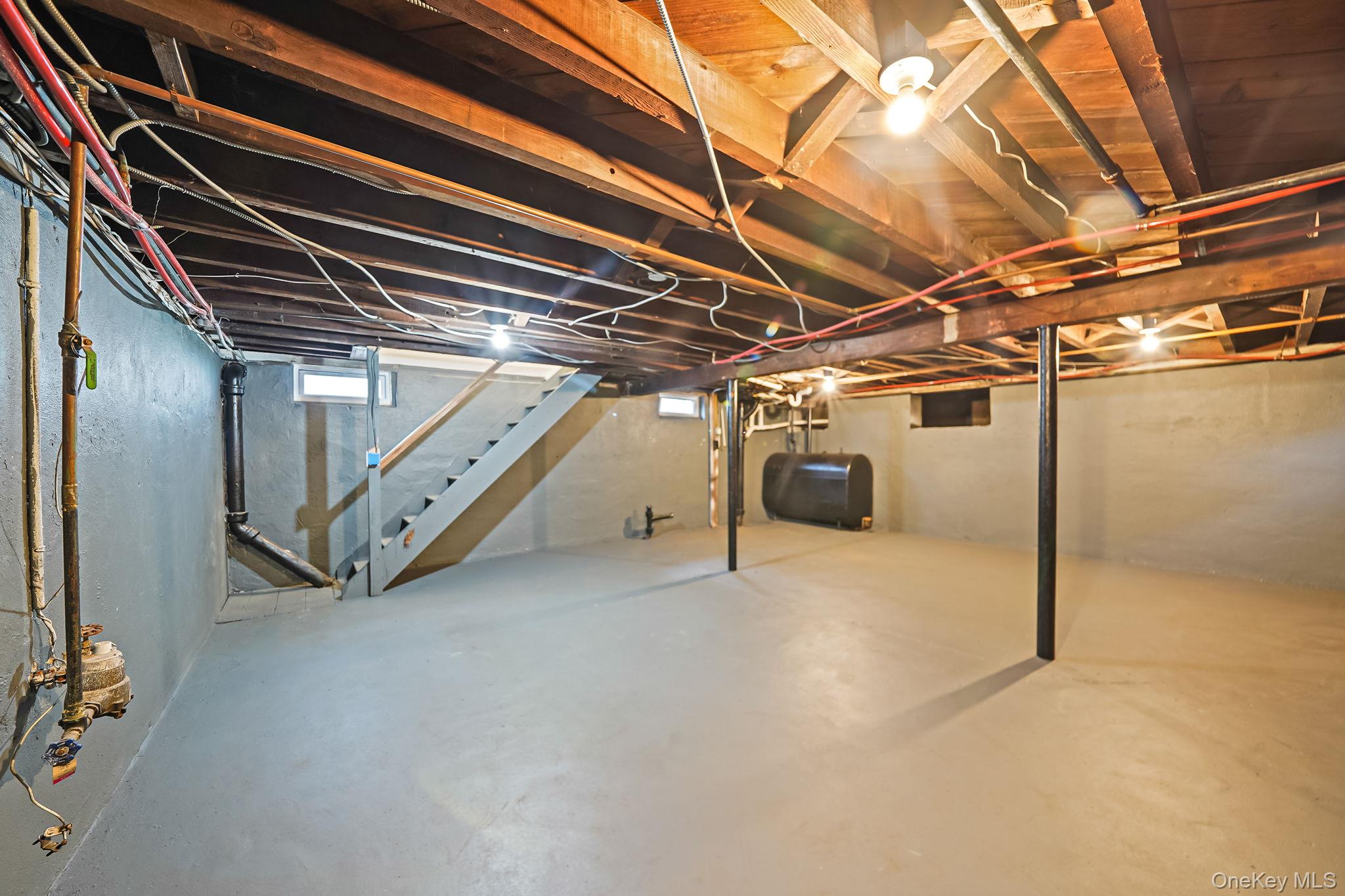 132 Duncan Road Hempstead, NY 11550 - Photo 21 of 21 a view of an empty room