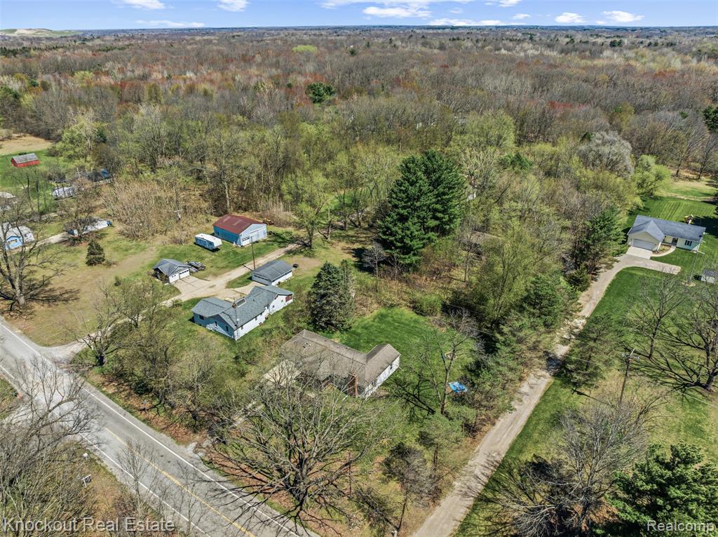 9060 North McKinley Road Flushing, MI 48433 - Photo 26 of 28