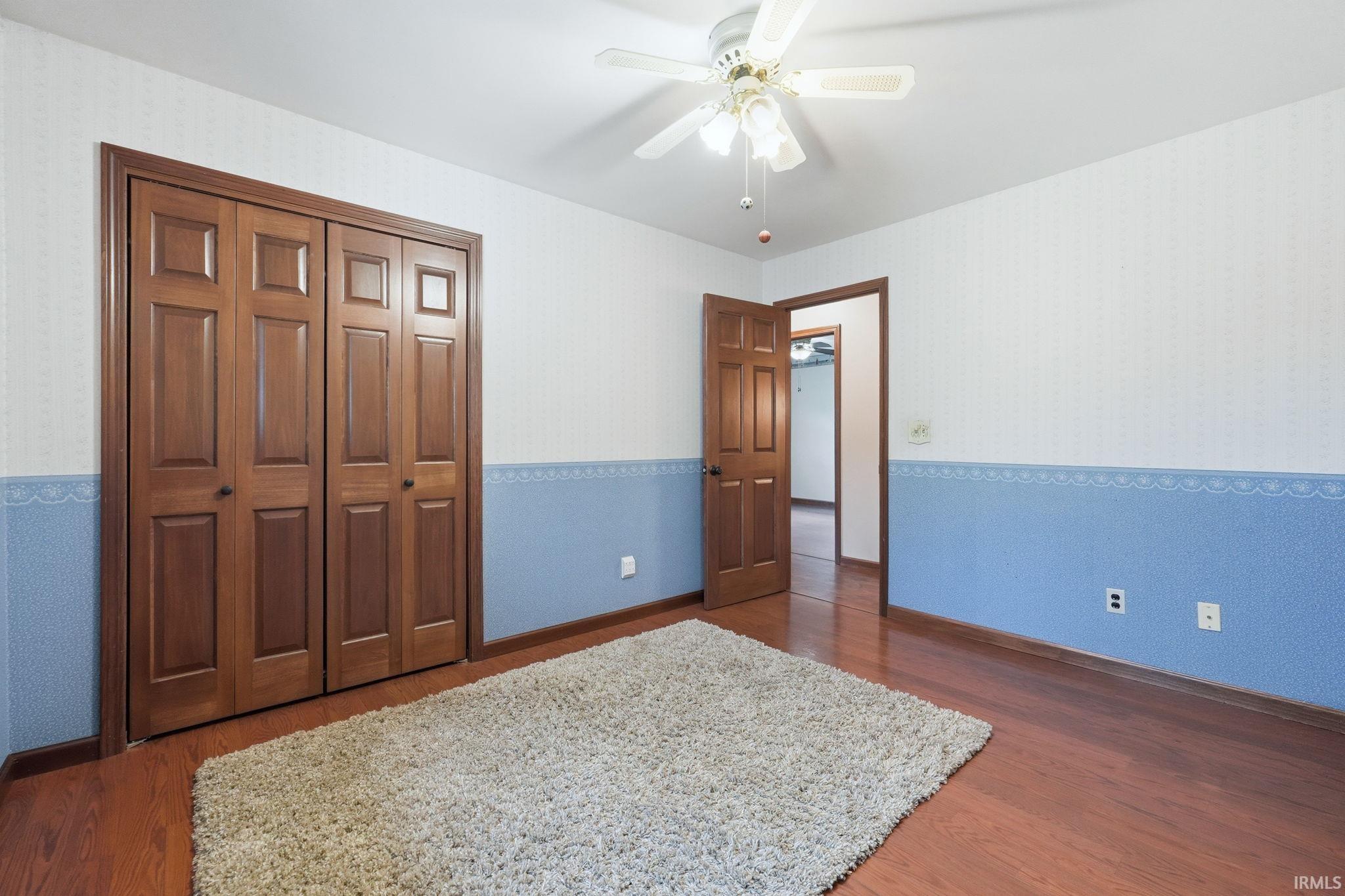1884 South Packerton Road Warsaw, IN 46580 - Photo 25 of 36