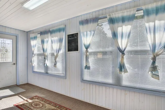 $109,000 | 804 Water Street, Albert Lea, MN 56007