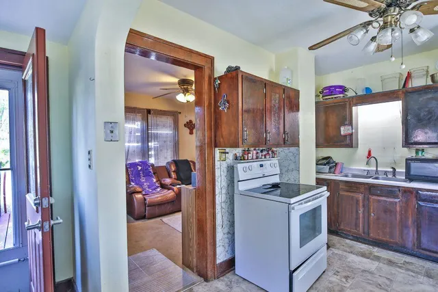 $109,000 | 804 Water Street, Albert Lea, MN 56007