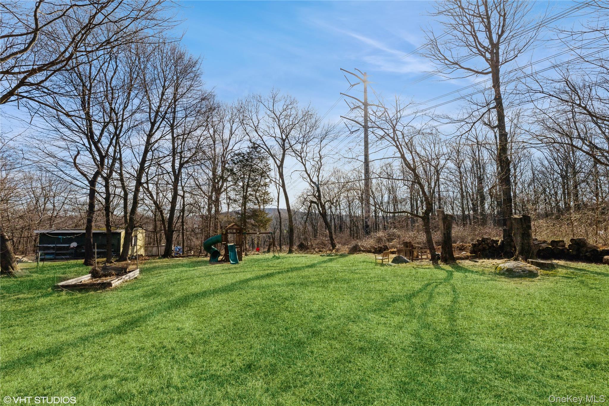 289 Quaker Road Pomona, NY 10970 - Photo 23 of 30 a view of a park with large trees