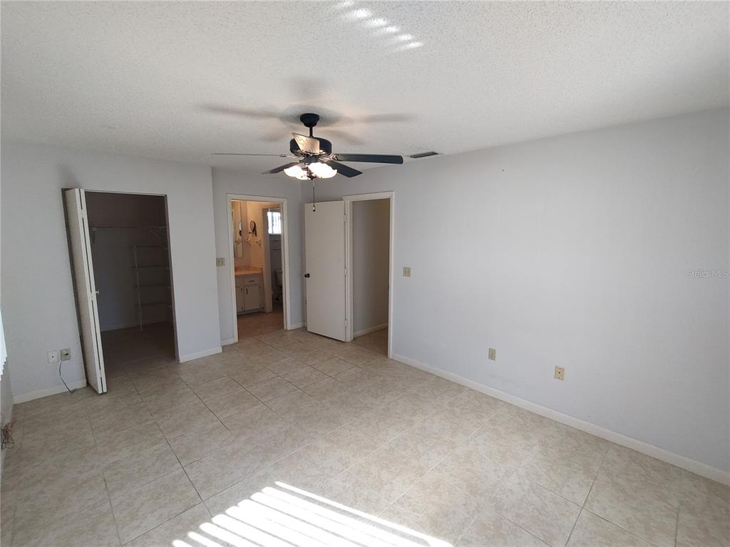 8491 Southwest 109th Street Ocala, FL 34481 - Photo 23 of 39 a view of an empty room