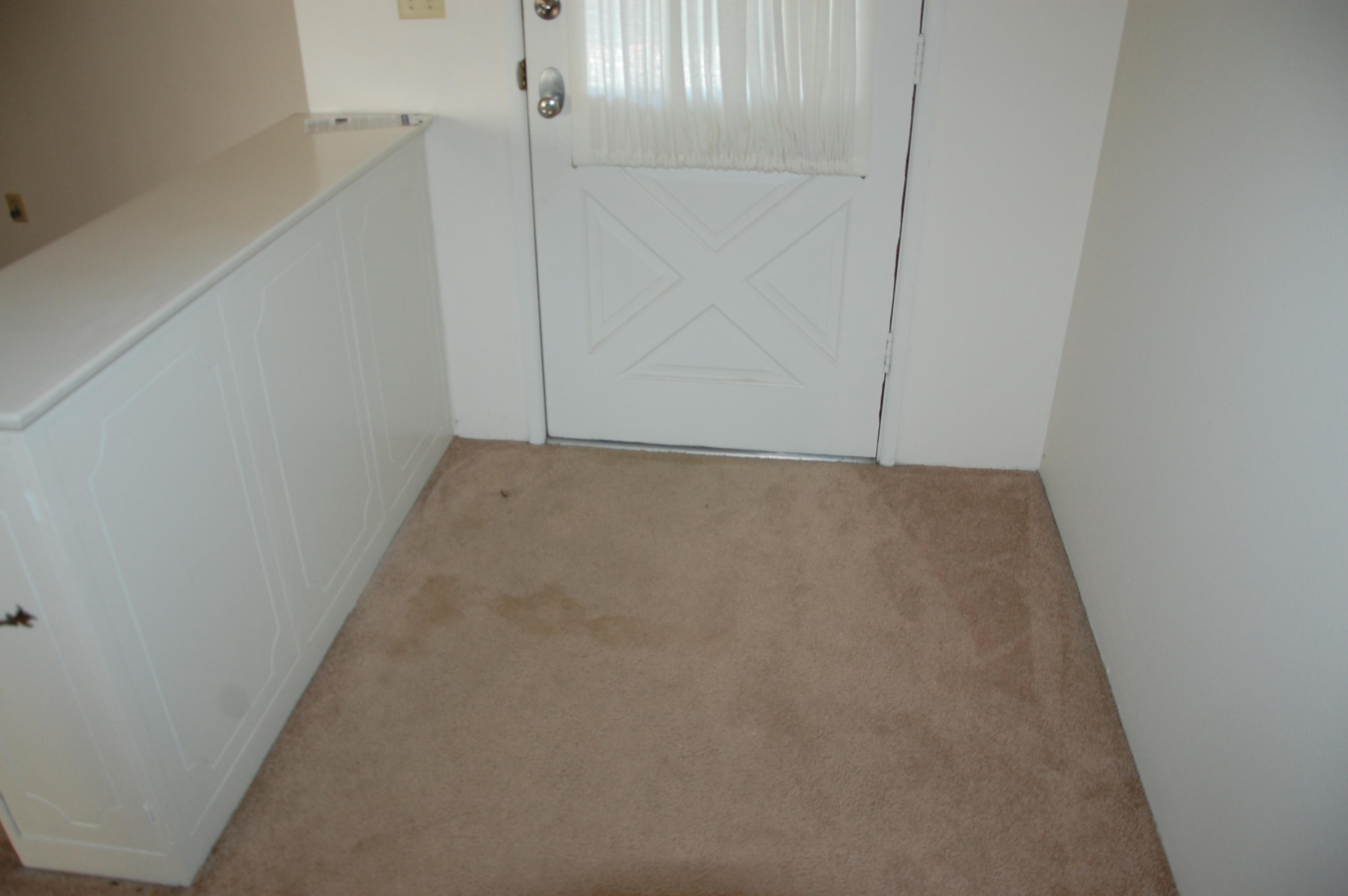 3933 Foothill Road Santa Barbara, CA 93110 - Photo 5 of 28 a view of an empty room