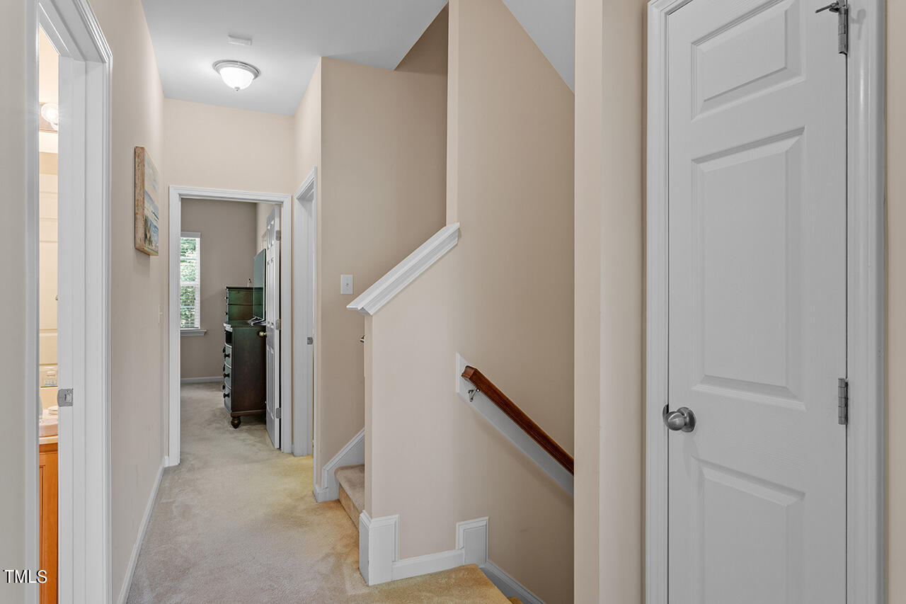 14328 Foxcroft Road Raleigh, NC 27614 - Photo 13 of 34 14328 Foxcroft Road_17