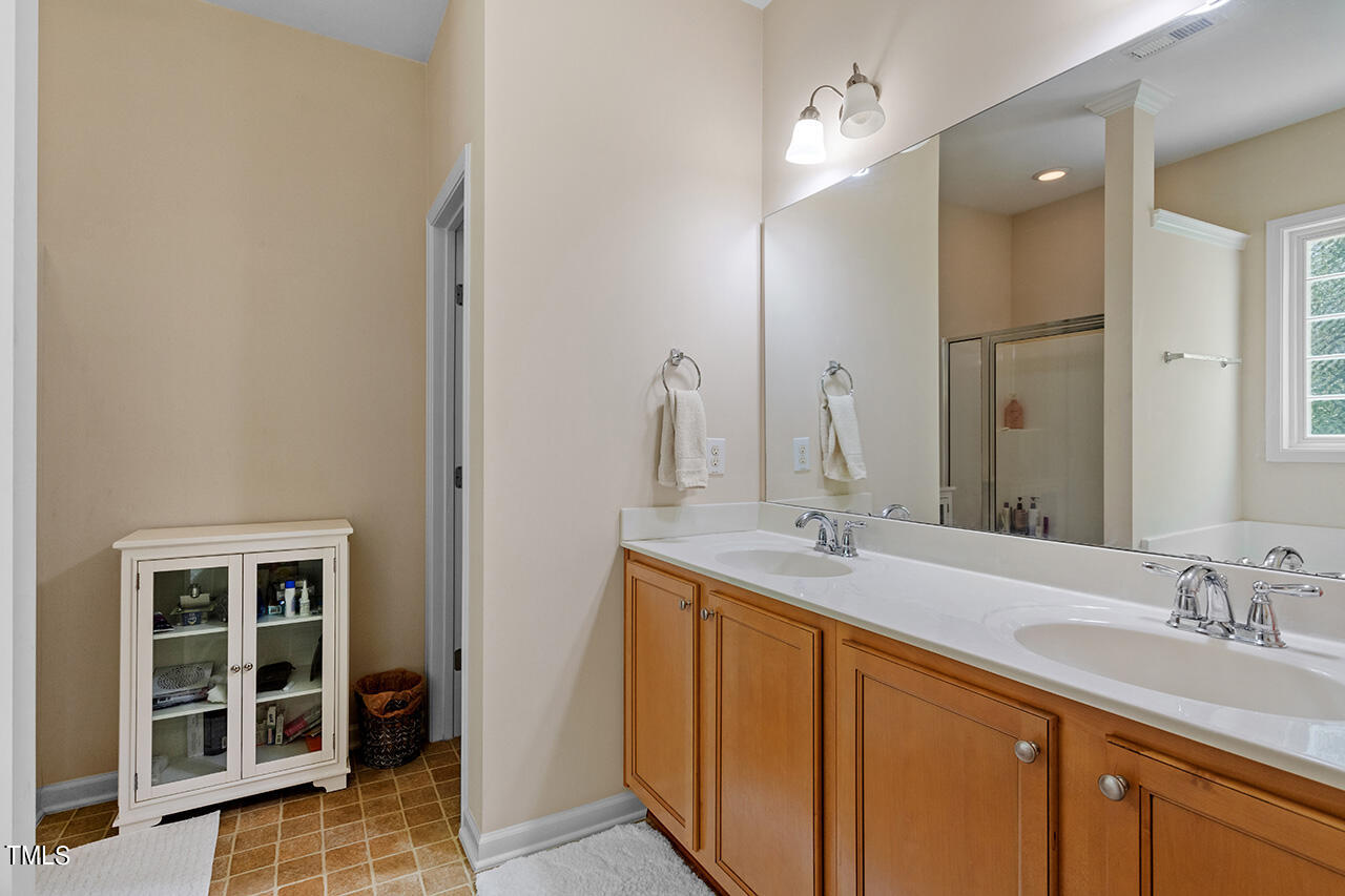 14328 Foxcroft Road Raleigh, NC 27614 - Photo 24 of 34 14328 Foxcroft Road_28