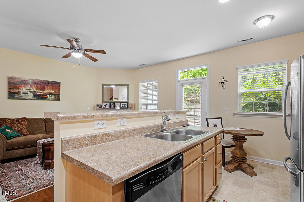 14328 Foxcroft Road Raleigh, NC 27614 - Photo 10 of 34 14328 Foxcroft Road_14