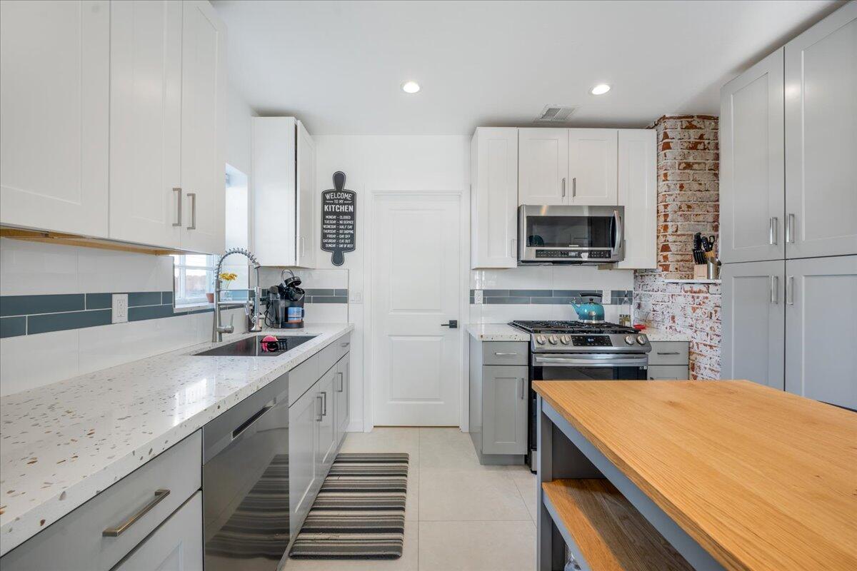 643 Cypress Circle Redlands, CA 92373 - Photo 14 of 33 21-DAN02274