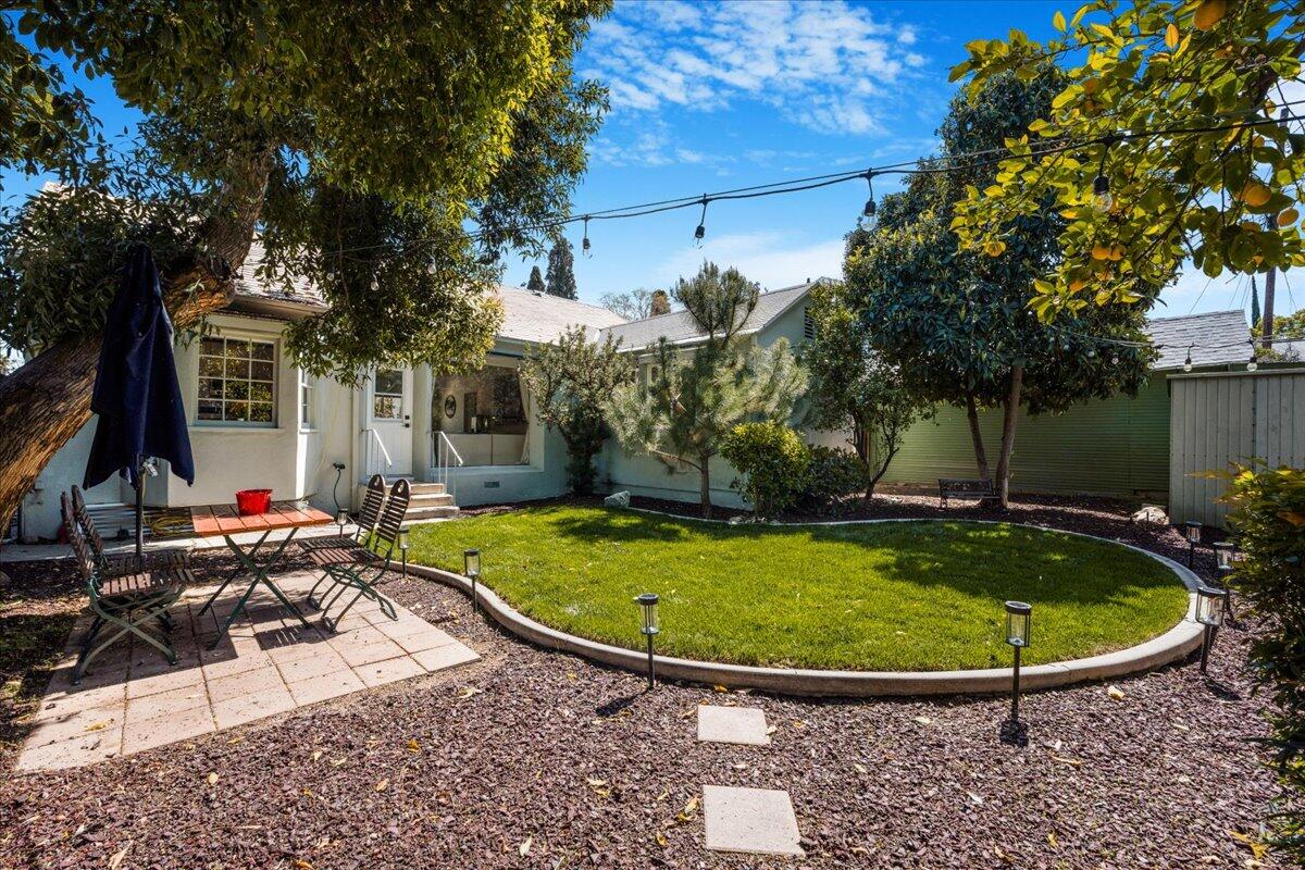 643 Cypress Circle Redlands, CA 92373 - Photo 9 of 33 35-DAN02315