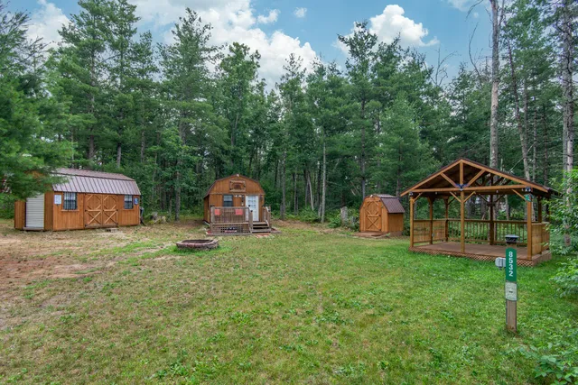 $89,900 | 8532 West 1st Street, Idlewild, MI 49642