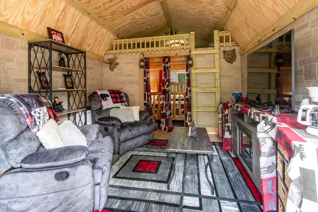 $89,900 | 8532 West 1st Street, Idlewild, MI 49642