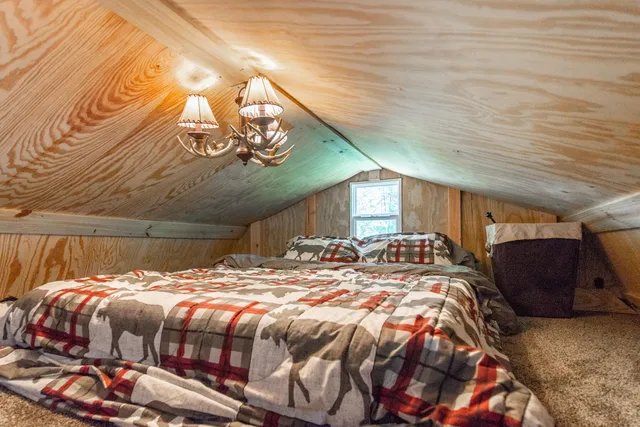 $89,900 | 8532 West 1st Street, Idlewild, MI 49642