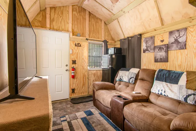 $89,900 | 8532 West 1st Street, Idlewild, MI 49642