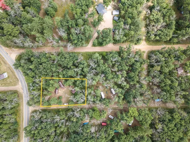 $89,900 | 8532 West 1st Street, Idlewild, MI 49642