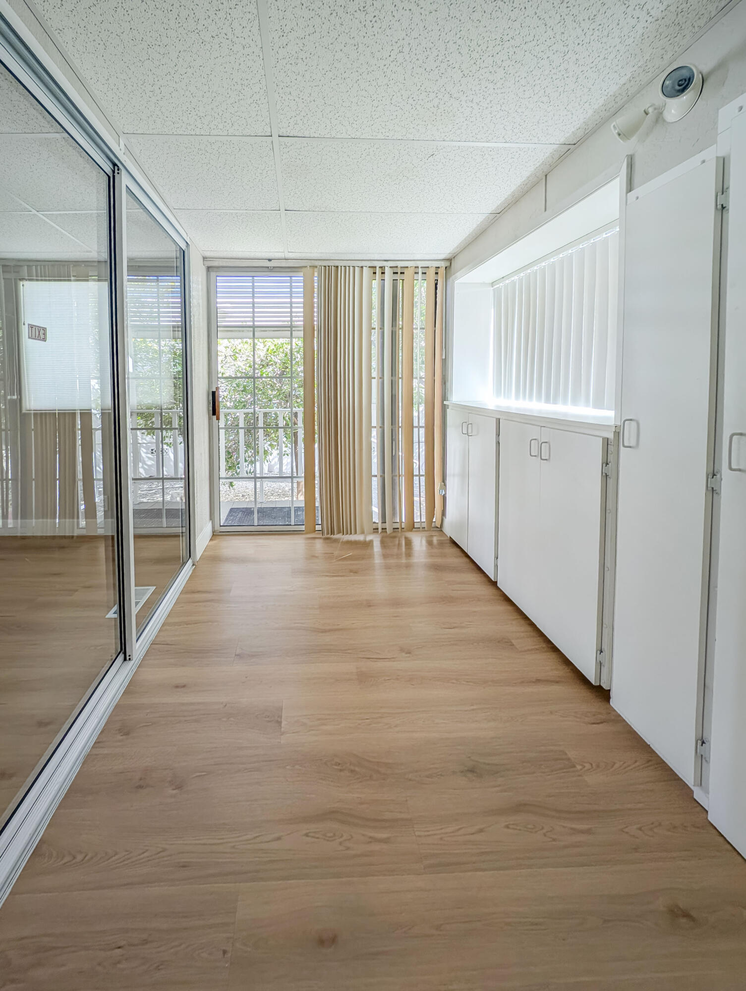 70200 Dillon Road, Unit 119 Desert Hot Springs, CA 92241 - Photo 22 of 31 California Room