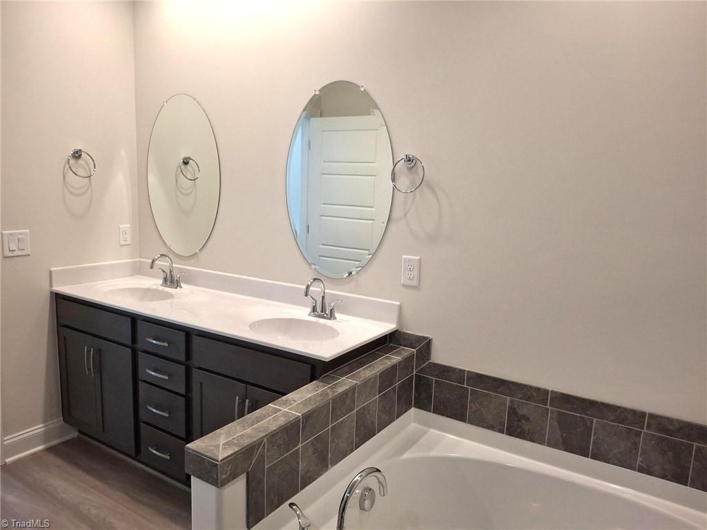 1061 Talisker Way Burlington, NC 27215 - Photo 9 of 22