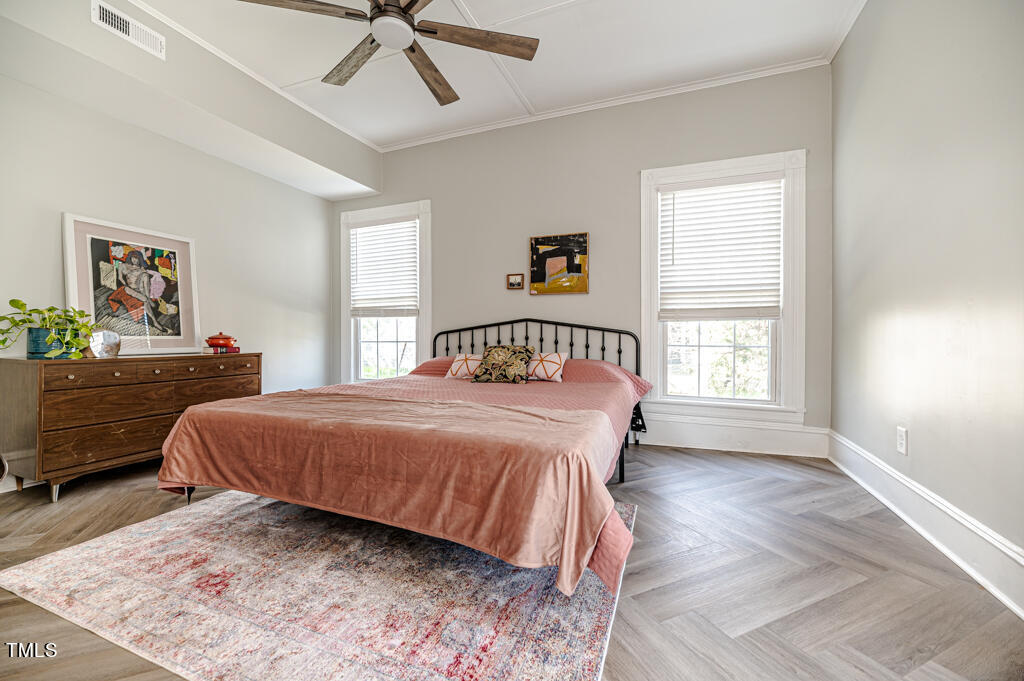 402 Providence Road Graham, NC 27253 - Photo 11 of 35 11