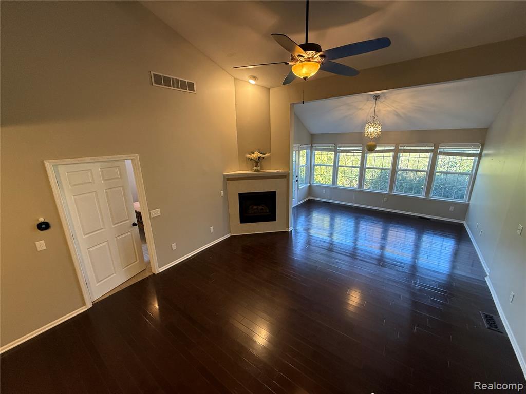 7172 Kings Way Flushing, MI 48433 - Photo 36 of 41