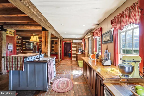 $699,900 | 45 Cougar Hollow Road, Romney, WV 26757