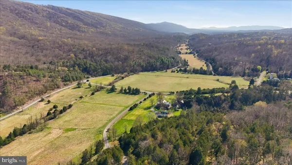 $699,900 | 45 Cougar Hollow Road, Romney, WV 26757