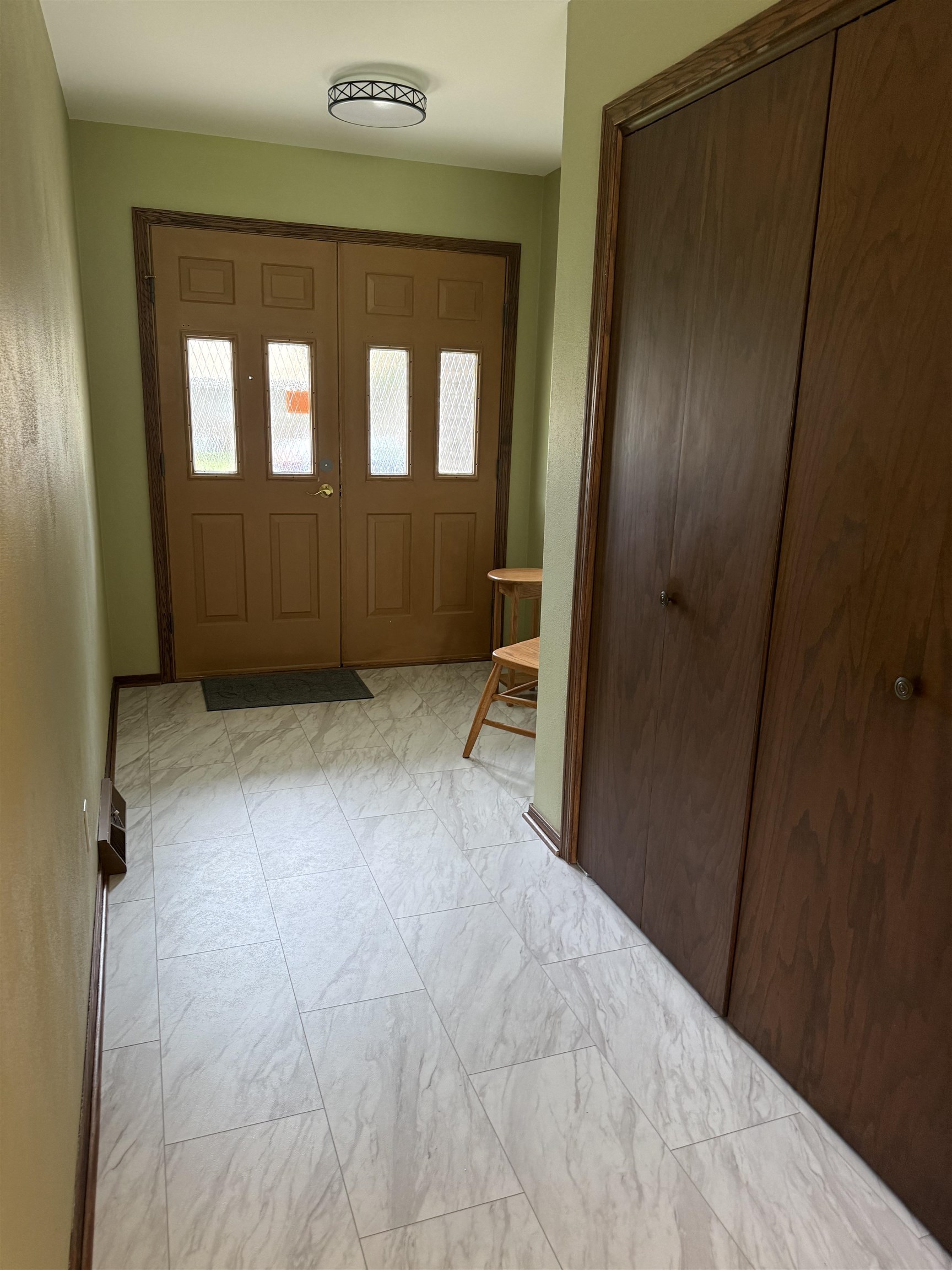 714 Quail Ridge Drive Freeport, IL 61032 - Photo 4 of 25