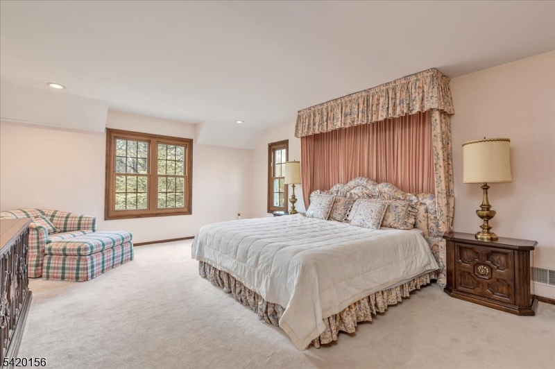 20 William Penn Road Warren, NJ 07059 - Photo 16 of 39