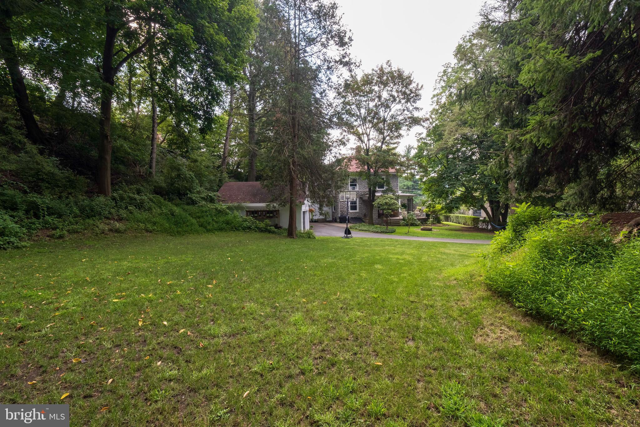 1501 Hill Road Reading, PA 19602 - Photo 7 of 74 Gallery Image 7