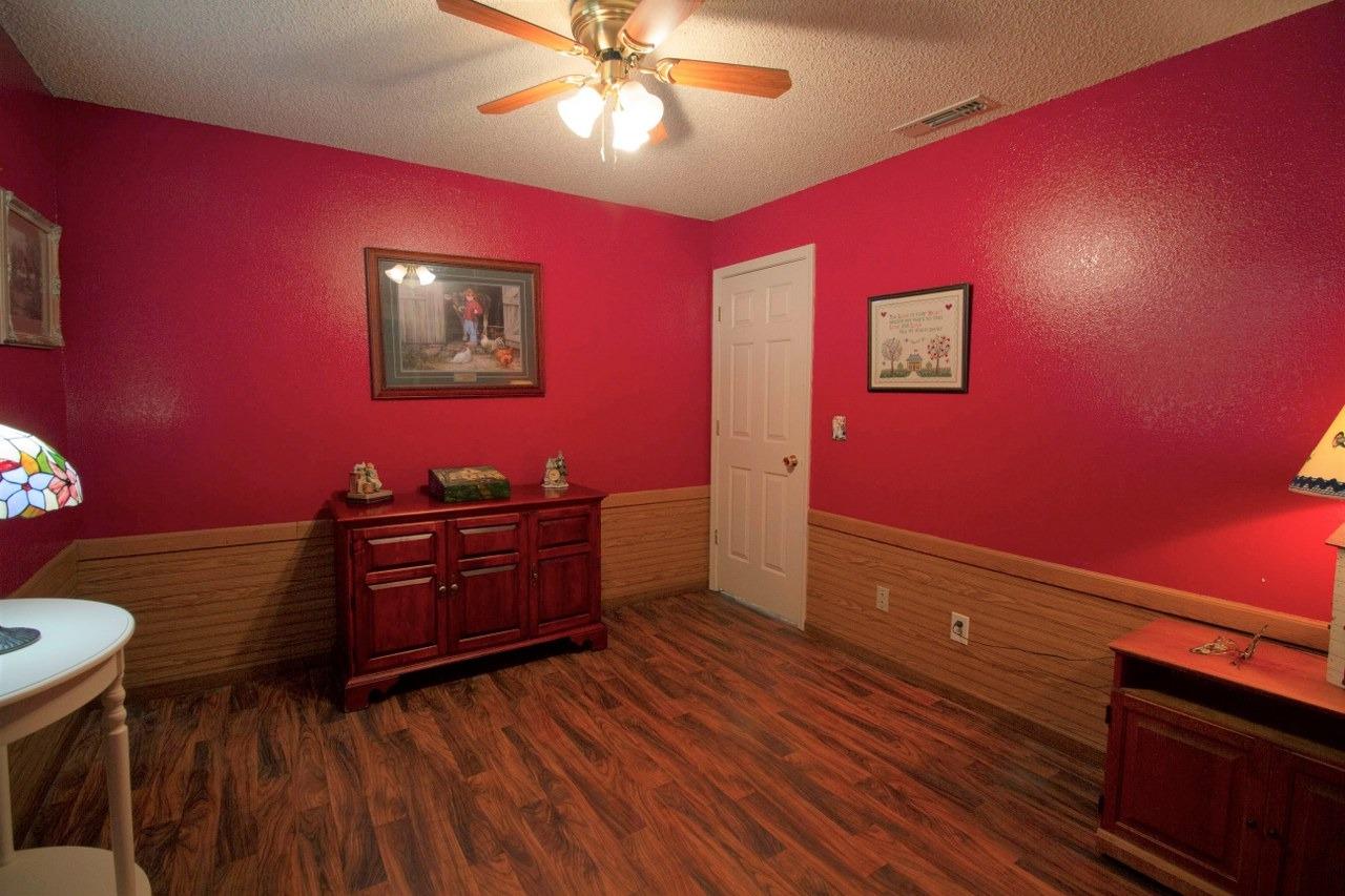 47506 Modoc Road Coarsegold, CA 93614 - Photo 16 of 26 Gallery Image 16