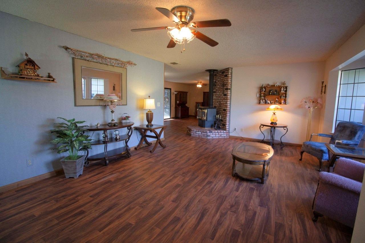 47506 Modoc Road Coarsegold, CA 93614 - Photo 5 of 26 Gallery Image 5
