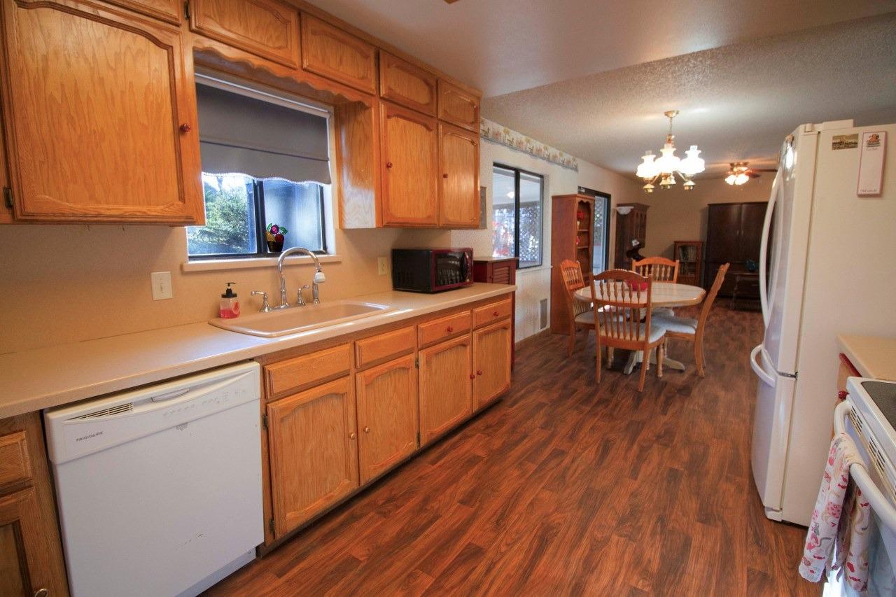 47506 Modoc Road Coarsegold, CA 93614 - Photo 8 of 26 Gallery Image 8