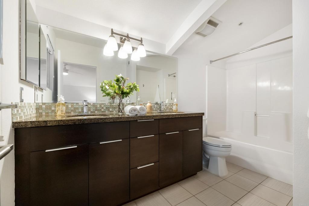 687 South Coast Highway 101, Unit 237 Encinitas, CA 92024 - Photo 19 of 26