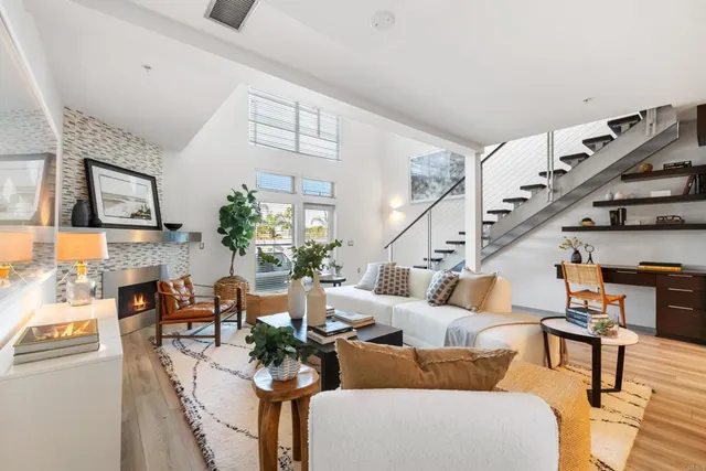 $1,195,000 | 687 South Coast Highway 101, Unit 237, Encinitas, CA 92024