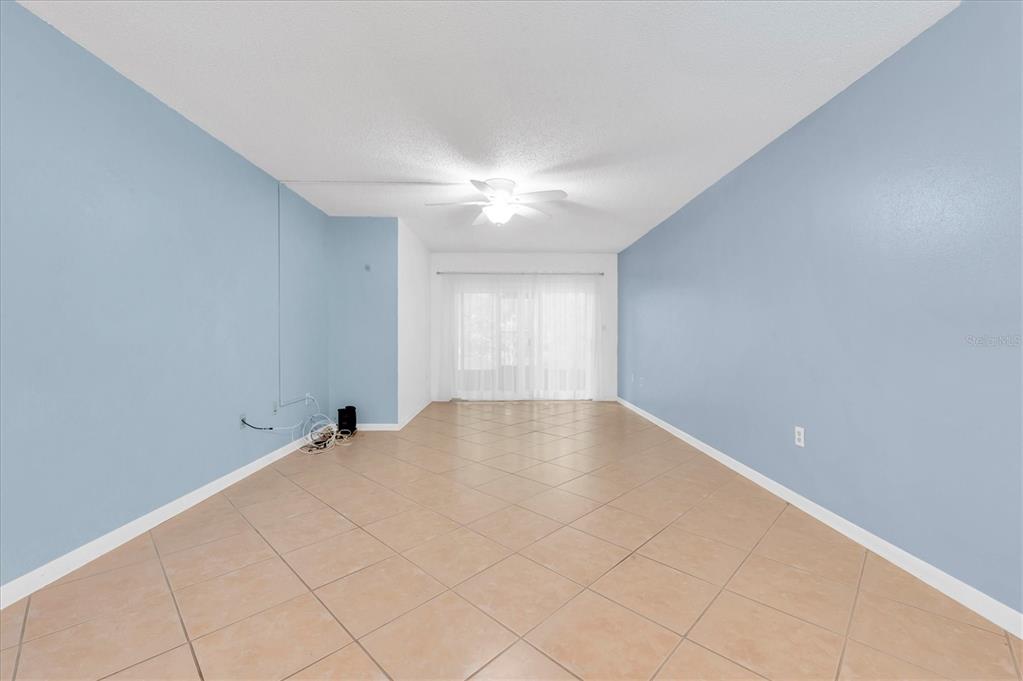 845 Maple Court, Unit 103 Dunedin, FL 34698 - Photo 8 of 27