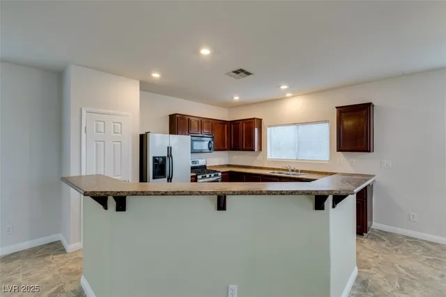 $2,495 | 9468 Brewing Cloud Avenue, Las Vegas, NV 89148