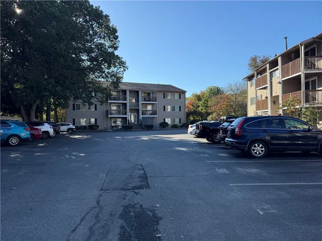 $229,900 | 132 Fordson Avenue, Unit 12, Cranston, RI 02910