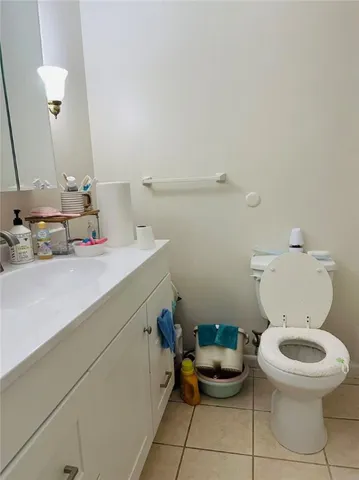 $229,900 | 132 Fordson Avenue, Unit 12, Cranston, RI 02910