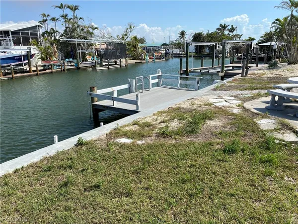 $255,000 | 32 Nancy Lane, Fort Myers Beach, FL 33931