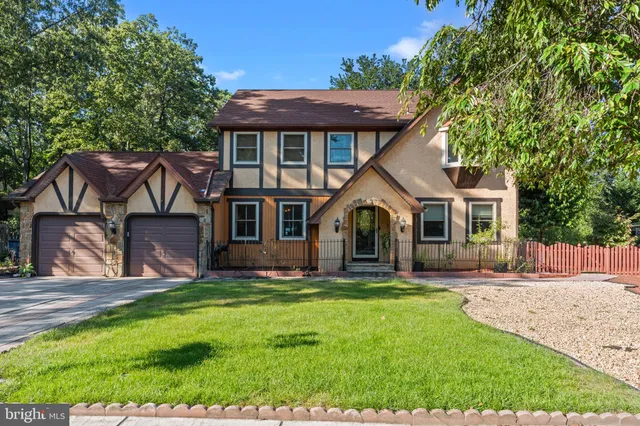 $714,900 | 3 Eastwood Court, Voorhees, NJ 08043