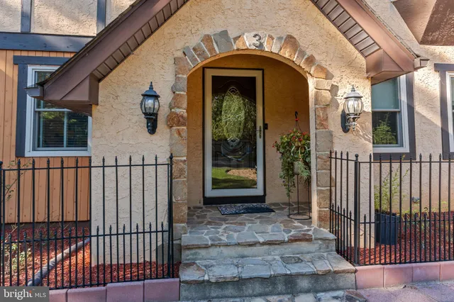 $714,900 | 3 Eastwood Court, Voorhees, NJ 08043