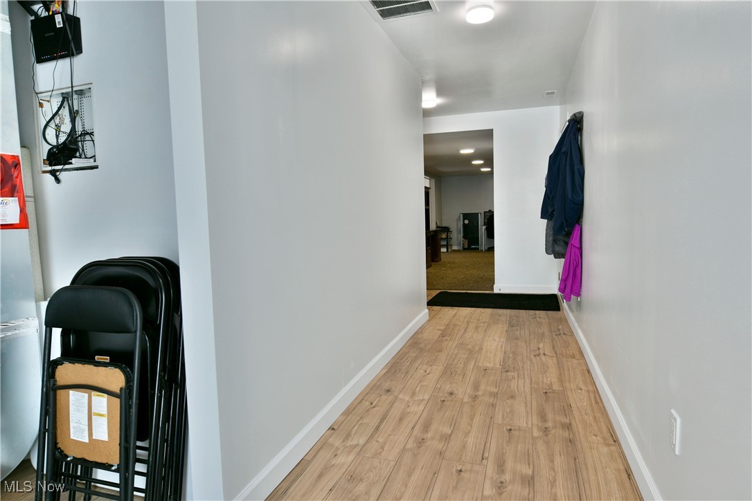 4202 Burkey Road Youngstown, OH 44515 - Photo 8 of 47 Gallery Image 8