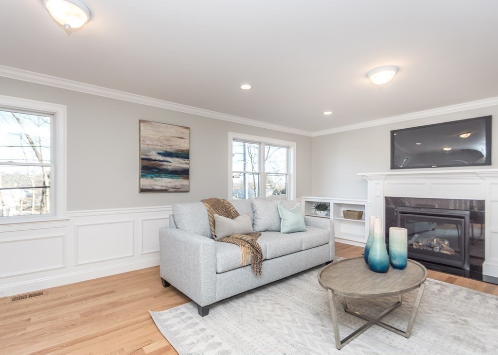 54 Albemarle Road Waltham, MA 02452 - Photo 12 of 30 Gallery Image 12