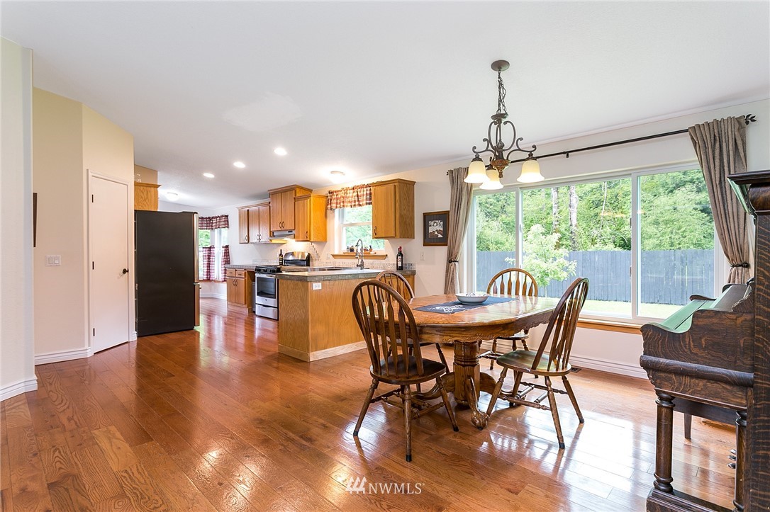 7957 Carson Road Blaine, WA 98230 - Photo 2 of 28