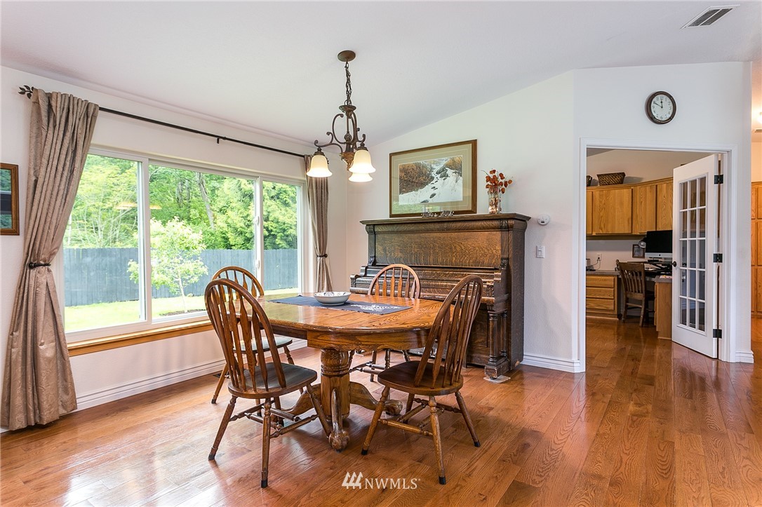 7957 Carson Road Blaine, WA 98230 - Photo 6 of 28