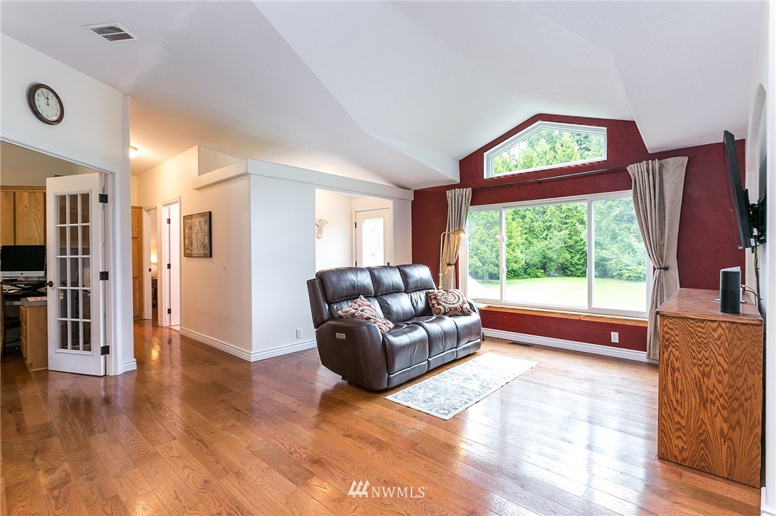 7957 Carson Road Blaine, WA 98230 - Photo 8 of 28