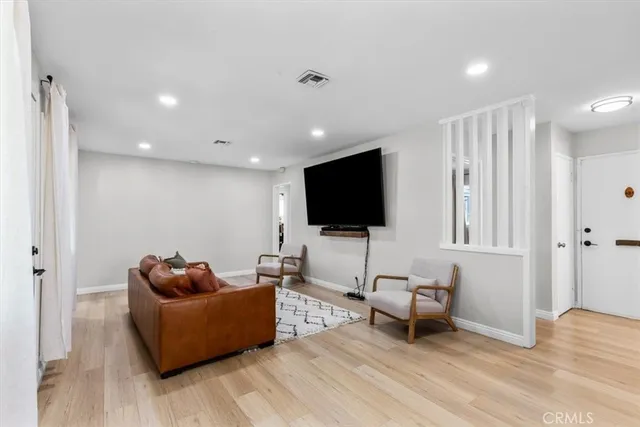 $579,900 | 565 North Riverside Avenue, Rialto, CA 92376