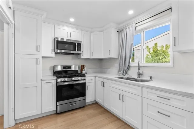 $579,900 | 565 North Riverside Avenue, Rialto, CA 92376