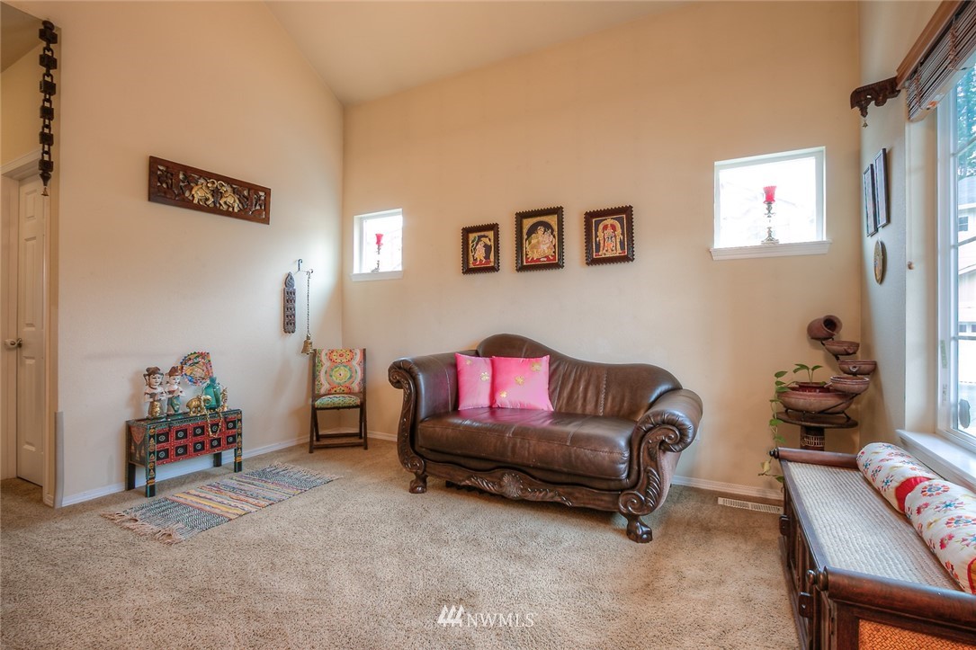 2720 232nd Street Southeast Bothell, WA 98021 - Photo 3 of 25